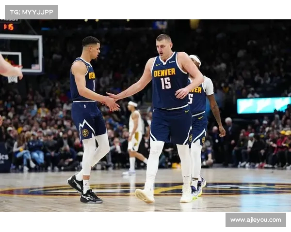 掘金名宿看好约基奇:他已是NBA最佳球员,穆雷未来与之并肩成为队史前二 掘金名宿看好约基奇:他已是NBA最佳球员,穆雷未来与之并肩成为队史前二